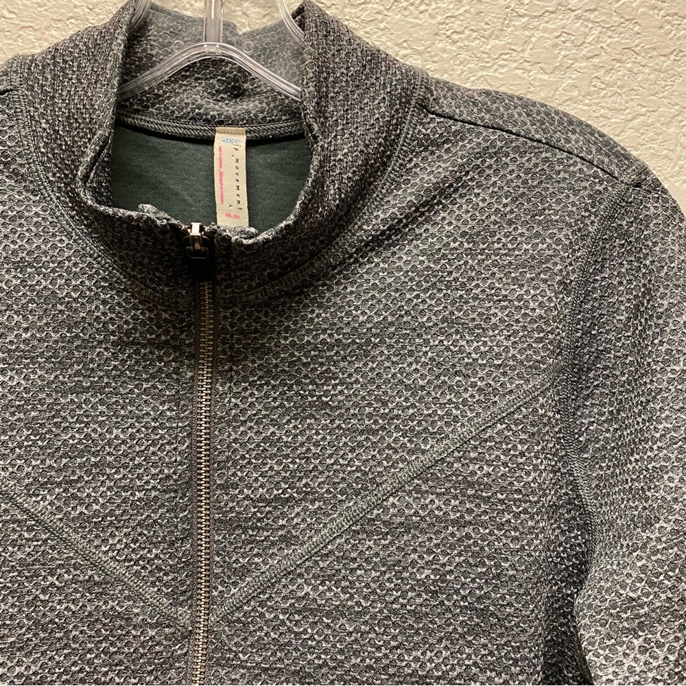 FREE PEOPLE MOVEMENT Off The Grid Zip Front Bell Sleeve Jacket Medium - Picture 7 of 12